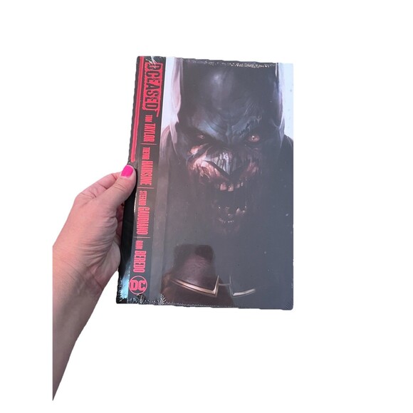 DC Comics Other - DC Unreleased Batman Hardcover - Black Cover